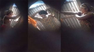 Beautiful Married Bhabi Nude After Bath